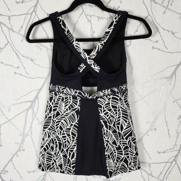 Lululemon Leaf Print Luxtreme Cross Strap Stuff Your Bra Tank - Picture 3 of 3